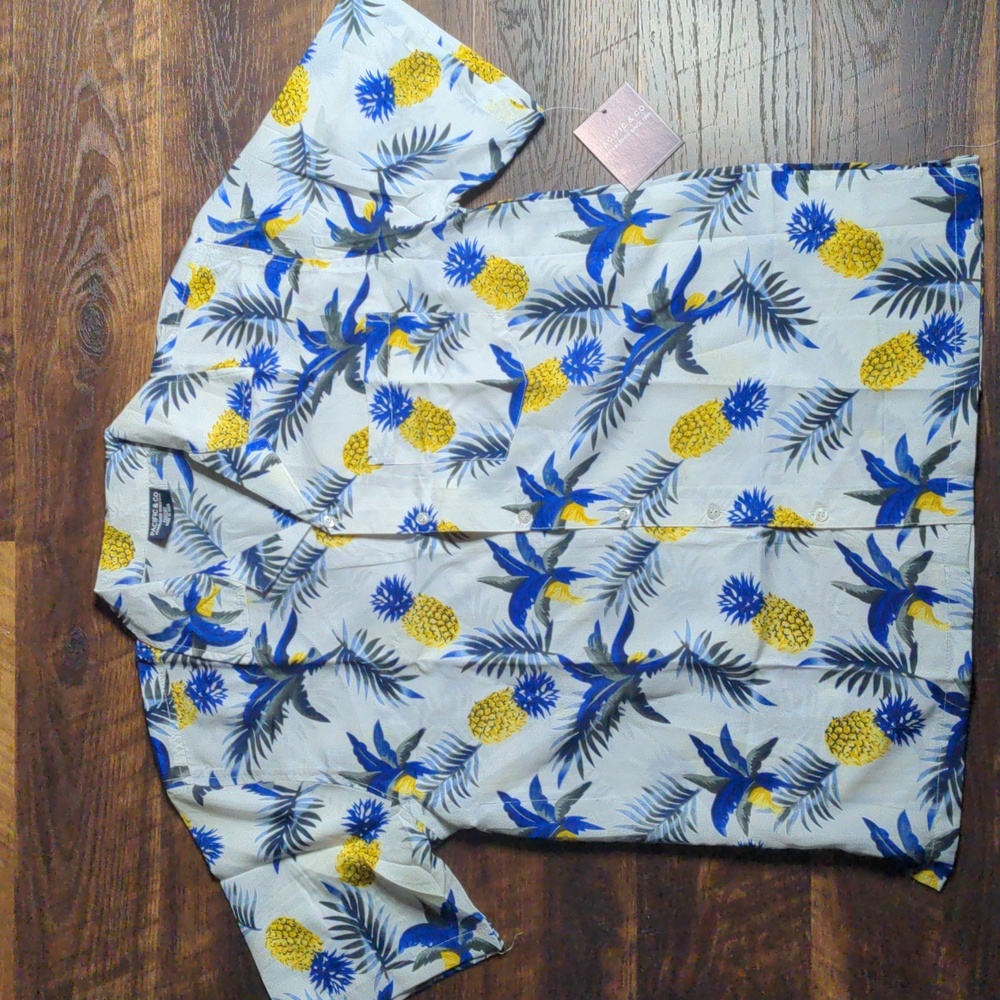 NEW Pacific & Co Button Down Hawaiian Shirt Medium